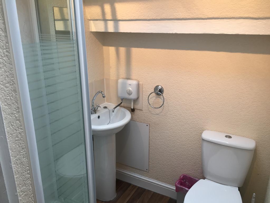 Phillips Apartments Blackpool Bagian luar foto
