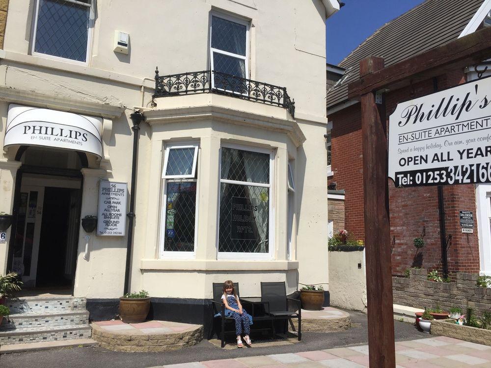 Phillips Apartments Blackpool Bagian luar foto